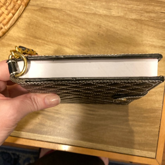 Sophisticated Black and Gold Quilted Notebook - Picture 3 of 10